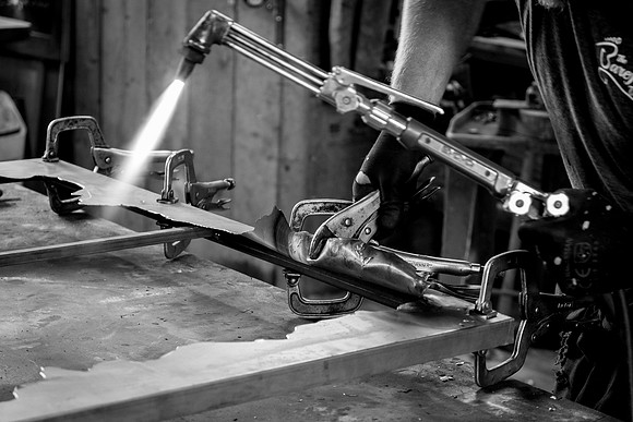 Artisans: The Barefoot Welder