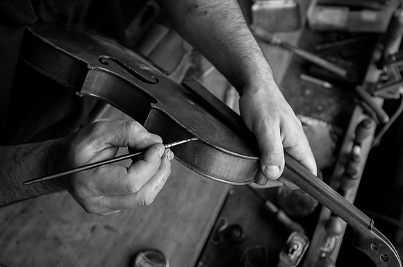 Artisans: Dante Zufolo of Malcolm Tysoe Ltd